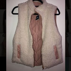Reversible vest